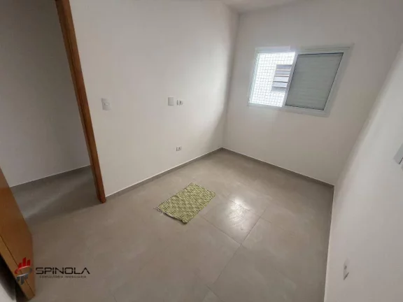 Imagem Sobrado com 2 dormitórios à venda, 51 m² por R$ 300.000,00 - Maracanã - Praia Grande/SP
