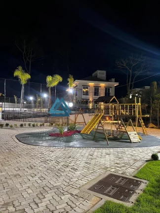 Imagem Belíssimo apto com 2 dormitórios na Vargem do Bom Jesus