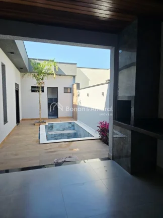 Imagem Esta linda casa térrea nova está localizada em um condomínio com excelente localização, com fá...