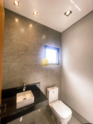 Imagem Casa de Esquina 3 Suítes Condomínio Primor Das Torres