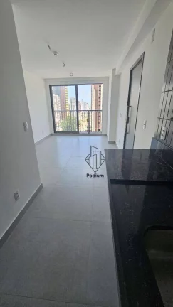 Imagem Flat com varanda/sacada próximo a supermercados e restaurantes em Manaíra- FL0807.