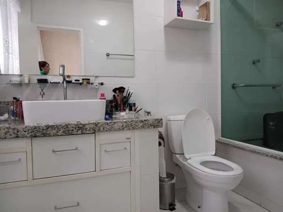 Imagem Apartamento à venda em Barbacena, Centro, com 4 quartos, 170m2