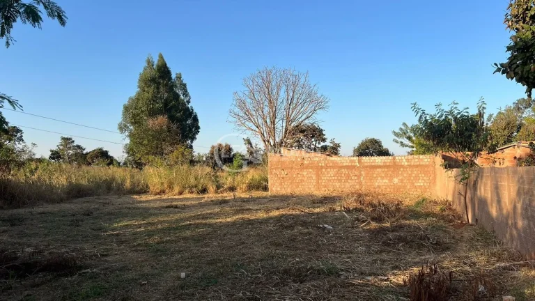 Imagem Terreno Comercial de 1.575m² à Venda em Jardim Veraneio, Campo Grande-MS