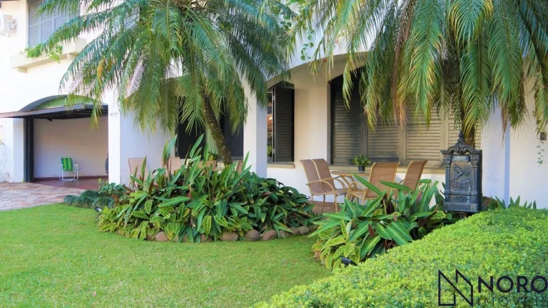 Imagem Casa ampla à venda no Bairro Nossa Senhora de Lourdes