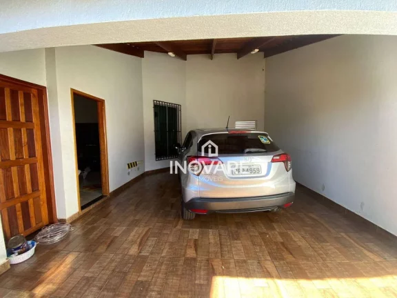 Imagem Casa com 3 dormitórios à venda, 125 m² por R$ 500.000,00 - Setor Santos Dumont - Itumbiara/GO