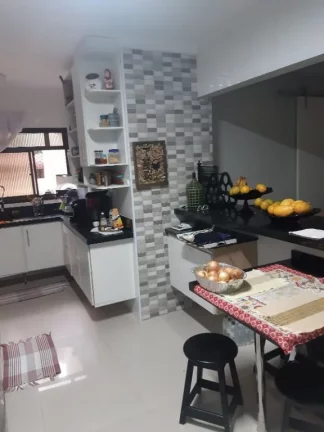 Imagem Apartamento com 3 dormitórios à venda, 130 m² - Pitangueiras - Guarujá/SP