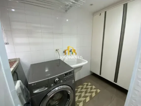 Imagem Apartamento com 03 dormitórios, todos suítes com sacada equipada com tela, vidro e blackout. Possu...