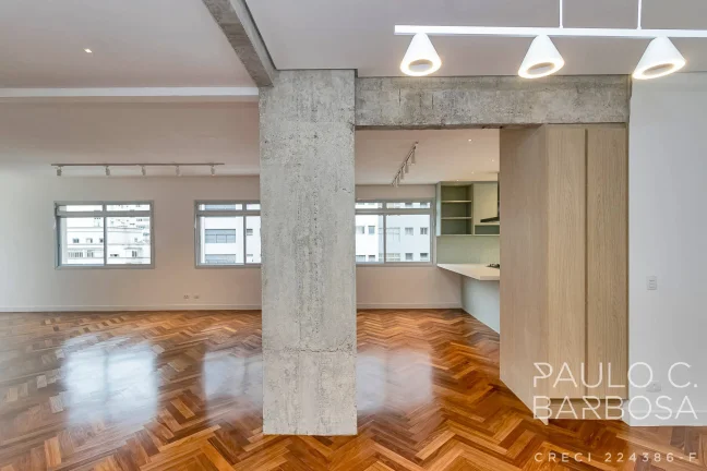 Imagem Higienópolis Venda - 3 Dormitórios (1 Suíte) - 2 Vagas - 230m²