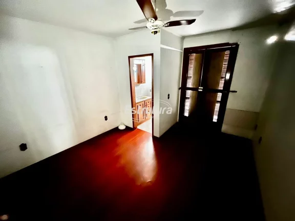 Imagem Uma casa na localização perfeita para você!