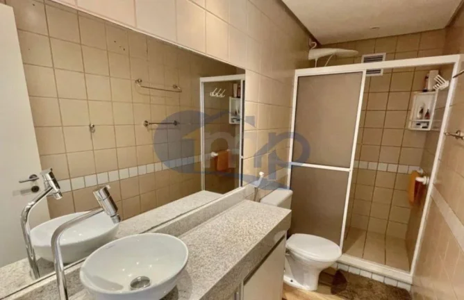 Imagem Apartamento á venda com 1 dormitório no centro de Torres/RS