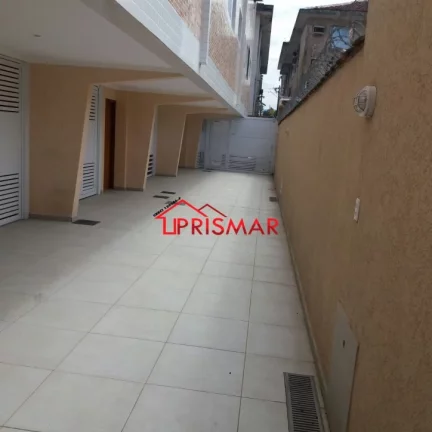Imagem Sobreposta triplex Nova em condominio Village encruzilhada