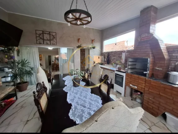 Imagem Casa Sobrado, 2 Dormitórios (1Suíte), 2 vagas, Bosque dos Eucaliptos-SJC