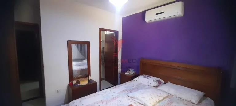 Imagem Vendo ou Troco Casa e Chacara