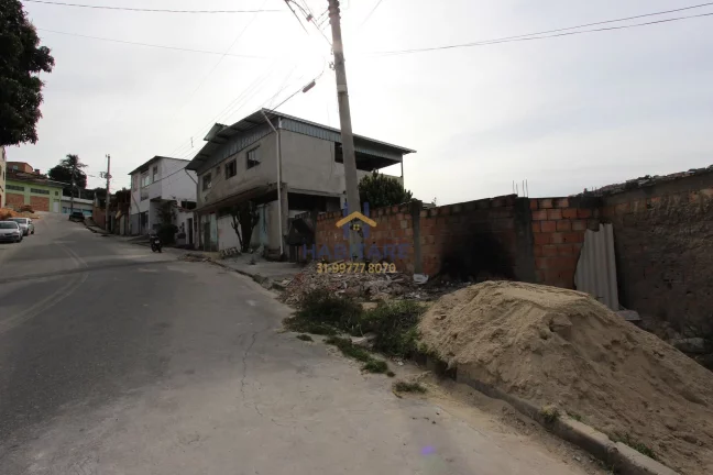 Imagem Lote no bairro Palmares 1ª seção - Ibirité/MG.