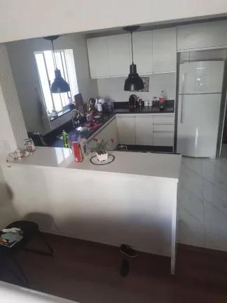 Imagem Sobrado com 4 dormitórios à venda, 170 m² por R$ 450.000,00 - Parque das Américas - Mauá/SP