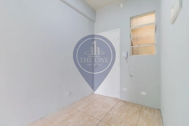 Imagem Excelente Oportunidade: Conjunto Comercial à Venda em São Paulo-SP, Bairro República - 1 Sala, 1 Banheiro, 36m² de Área