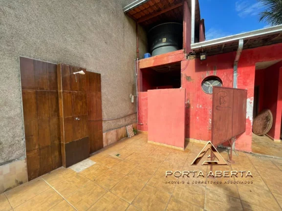 Imagem Chacara com casa 5 quartos, sendo 1 suíte - Cava Grande - COD 523