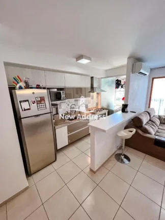 Imagem Apartamento 3 quartos com suíte, sol da manhã, climatizado, fechamento de varanda, 2 vagas cobertas, e lazer completo no condomínio!