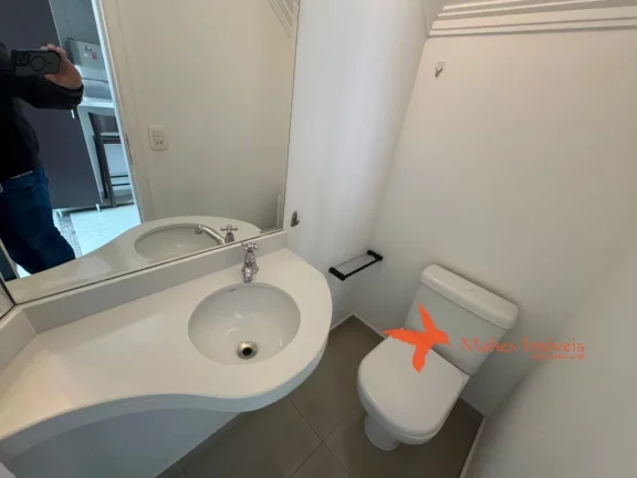 Imagem Apartamento aconchegante em Pinheiros: 1 quarto suíte, 1 sala, lavabo, 1 vaga, 70m² - São Paulo-SP.