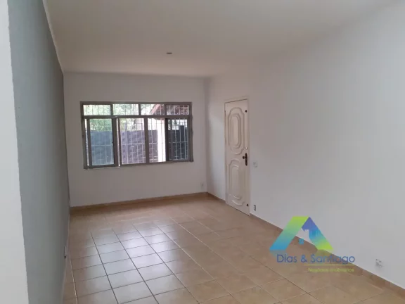 Imagem CASA TÉRREA COM 4 DORMITÓRIOS, 5 VAGAS E PISCINA EM JARDIM DA SAÚDE/SP!
