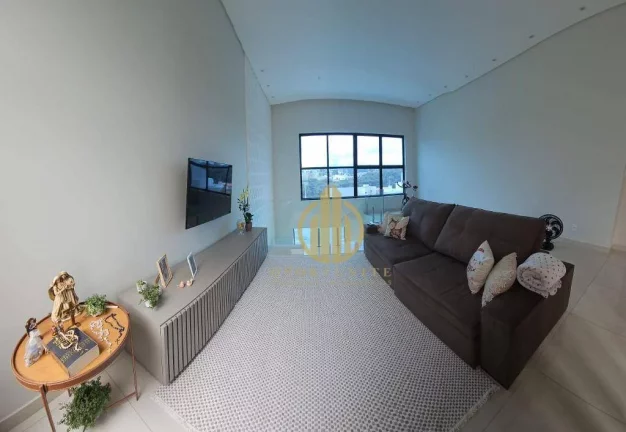 Imagem Casa com 3 dormitórios à venda, 308 m² por R$ 1.500.000 - Cascalho - Lavras/MG