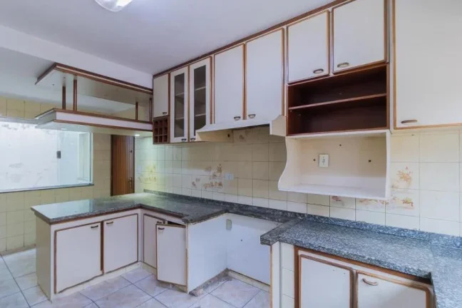 Imagem Sobrado para Venda por R$950.000,00 com 198m², 3 dormitórios, 1 suite e 4 vagas - Vila rui barbosa, São paulo / SP - Cód. BDI25600
