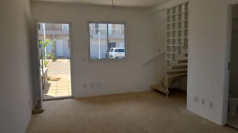 Imagem Sobrado com 2 dormitórios à venda, 67 m² por R$ 430.000,00 - Jardim Modelo - Suzano/SP
