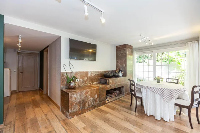 Imagem Casa à venda no Bom Retiro Curitiba