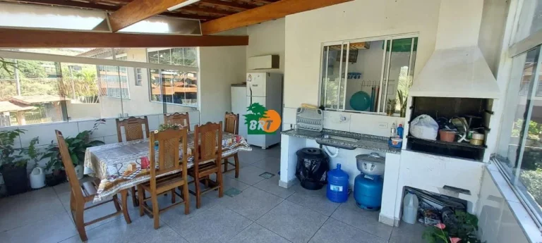 Imagem Casa para Venda em São Roque, Centro (mailasqui), 2 dormitórios, 1 suíte, 2 banheiros, 3 vagas