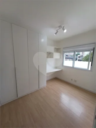 Imagem Apartamento à venda com 3 quartos, sendo 1 suíte, no condomínio One Brooklin, São Paulo - SP