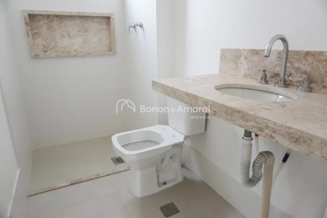 Imagem Este apartamento é perfeito para quem busca um espaço moderno, confortável e cheio de estilo. Com...