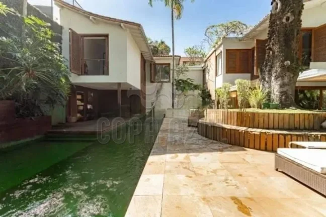 Imagem Jardim Botânico – Rua Peri | Residencial › Casa 4 quarto(s) à Venda