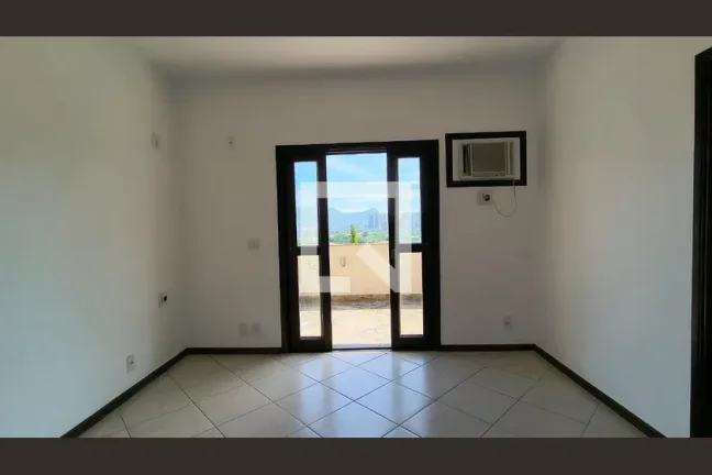 Imagem Casa à Venda - Recreio, 2 Quartos, 180 m2