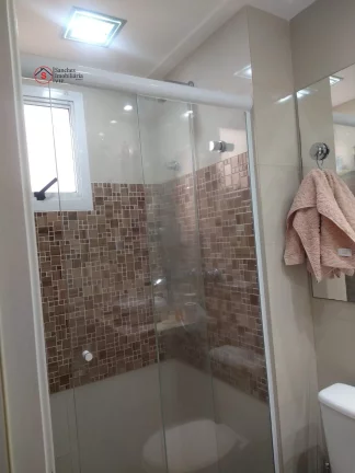 Imagem APARTAMENTO COM 3 DORMITÓRIOS A VENDA NA VILA SANTA CLARA. REFORMADO, COM VARANDA, VAGA DE GARAGEM E LAZER COMPLETO.