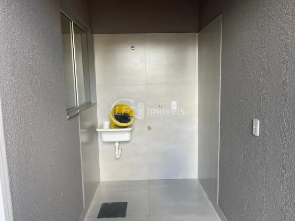 Imagem Imperdível oportunidade! Casa à venda em Campo Grande-MS, Vila Nova Campo Grande. 2 quartos, 2 salas, 2 banheiros, 2 vagas.