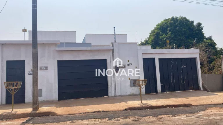 Imagem Casa com 2 dormitórios à venda, 80 m² por R$ 350.000,00 - Setor Afonso Pena - Itumbiara/GO