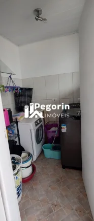 Imagem Sobrado à venda em Curitiba, Cajuru, com 3 quartos, 168,00m²