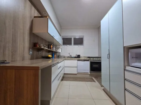 Imagem Casa de condomínio , Condomínio San Remo II, com 3 quartos, 170m2