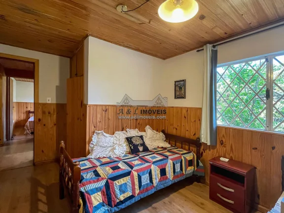 Imagem Casa à venda em Campos do Jordão – Com 4 dormitórios e linda vista