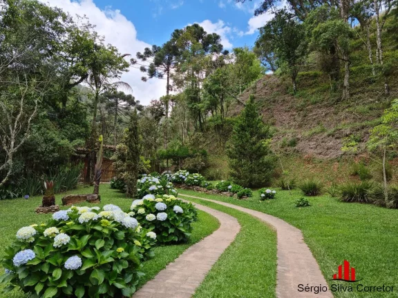 Imagem Chácara a venda com 384,00 m², Região Alta em Santo Antônio do Pinhal/SP.