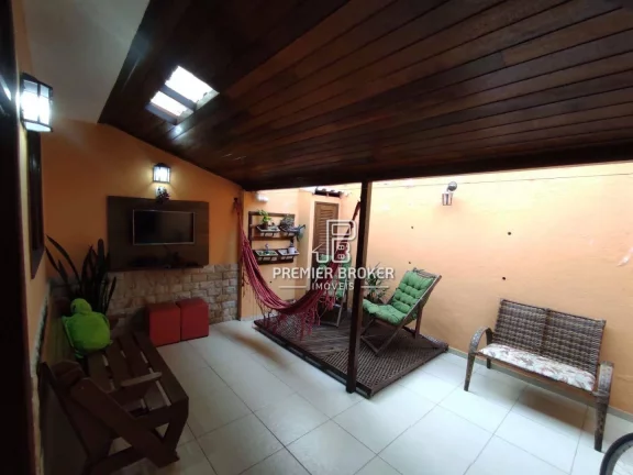 Imagem Casa à venda, 60 m² por R$ 385.000,00 - Artistas - Teresópolis/RJ