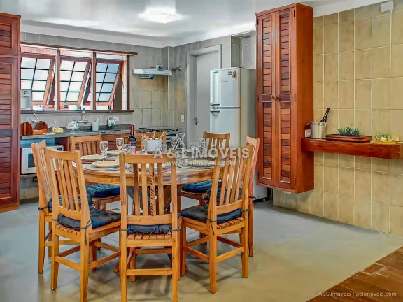 Imagem Cobertura Duplex à Venda | Capivari, Campos do Jordão - 3 Suítes e Lareira