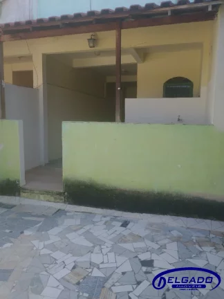 Imagem DELGADO aluga CASA com 2 quartos em Nova Cidade - Itaboraí