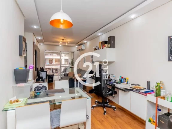 Imagem Apartamento moderno, reformado, no Itaim Bibi