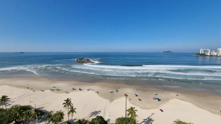 Imagem Apartamento com 2 dormitórios à venda, 90,27 m² - Pitangueiras - Guarujá/SP