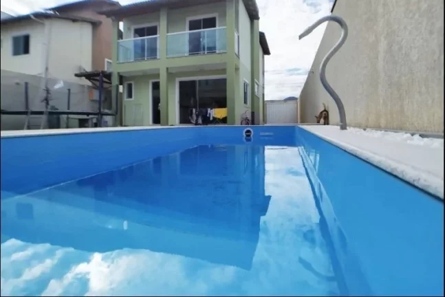 Imagem Casa Duplex, 04 Quartos, Area de Lazer, 01 Suite Master, Praia do Morro, Guarapari - ES