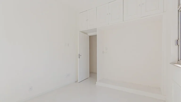 Imagem Apartamento Lagoa - 119M², 3 Dorms, 1 Suíte, 1 Vaga Demarcada, Churrasqueira, Academia, Salão de Festas e Jogos, Brinquedoteca, Quadra.