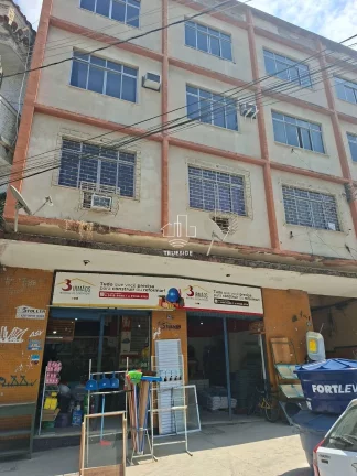 Imagem Loja Comercial em Cascadura – 150 m²