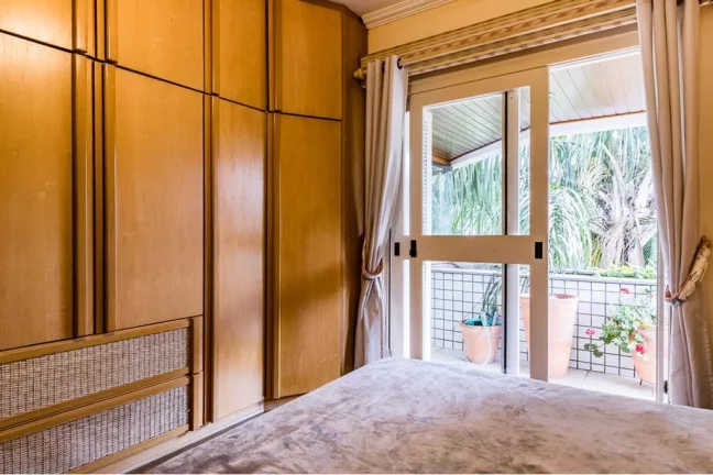 Imagem Apartamento à venda em Porto Alegre, Petrópolis, com 2 quartos, 126m2