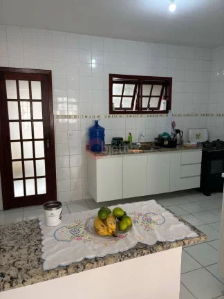 Imagem Casa duplex em condomínio, 2 suítes, Ogiva - Cabo Frio